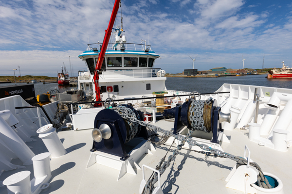 Smooth Anchoring Starts With The Right Boat Anchor Winch